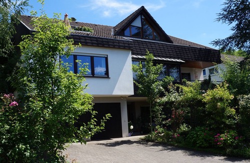 Lahr Apartment | Ferienwohnung mit 56 qm, 1 Schlafzimmer, 1 Wohnzimmer mit Schlafcouch
