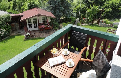 Zeil Villa | Ferienwohnung mit Garten in Zeil am Main