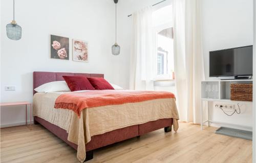 Persenbeug Apartment | Ferienwohnung Mit Landblick