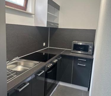 Glindfeld Apartment | Ferienwohnung mit Pool und Sauna - Medebach