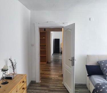 Eppelborn Apartment | Ferienwohnung Monteurzimmer