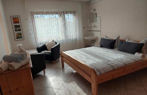 Weilburg Apartment | Ferienwohnung-Pension Osterwiese