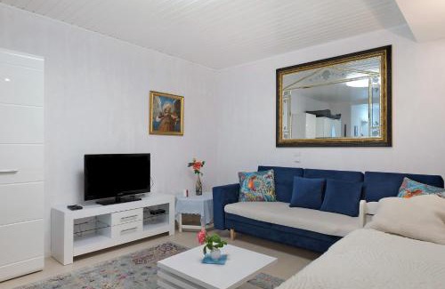 Suggental Apartment | Ferienwohnung Poolblick