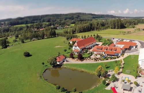 Aulendorf Apartment | Ferienwohnung Ranch-Little Joe, 58qm, 2 Schlafzimmer, max. 2 Erwachsene und 2 Kinder
