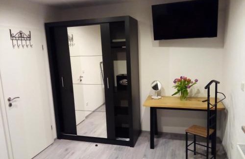 Meissner Apartment | Ferienwohnung Renke