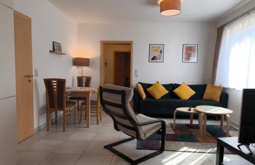 Platten Apartment | Ferienwohnung Ries am Weinberg