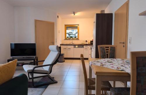 Platten Apartment | Ferienwohnung Ries am Weinberg