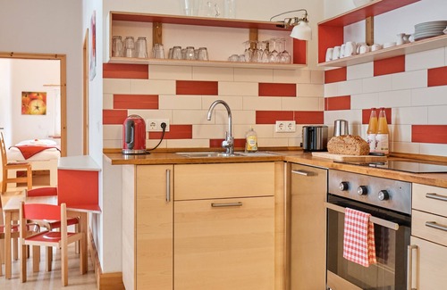 Schwerin Apartment | Ferienwohnung rot - Urlaub auf dem Biohof