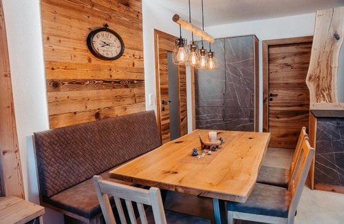Flattach Apartment | Ferienwohnung Sabine