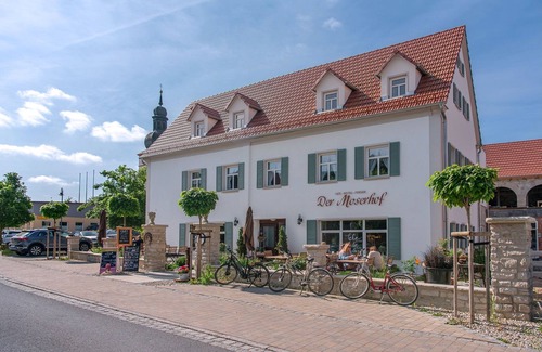 Oberaurach Apartment | Ferienwohnung Sandsteinblick mit 1 Schlafzimmer