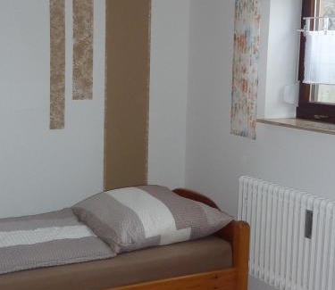 Deiningen Apartment | Ferienwohnung Saskia