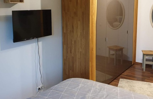 Neuwied Apartment | Ferienwohnung "schöne Aussicht" - Appartement/fewo, Dusche, WC, 1 Schlafraum