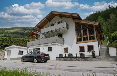 Heiligenblut Apartment | Ferienwohnung Schachner