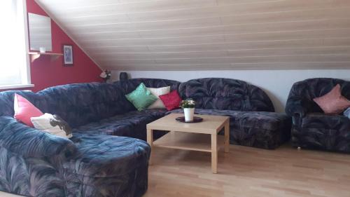Waldbuttelbrunn Apartment | Ferienwohnung Seegarten