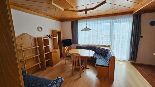 Doebriach Apartment | Ferienwohnung Seezeit Golser