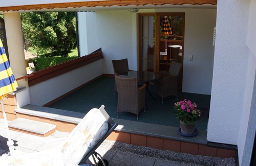 Bad Duerrheim Apartment | Ferienwohnung Sonnenterasse - Landhaus Benita