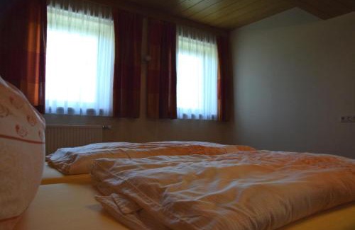 St Andra-Hoech Apartment | Ferienwohnung Strohmaier