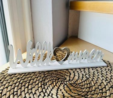 Osburg Apartment | Ferienwohnung Sternfeld