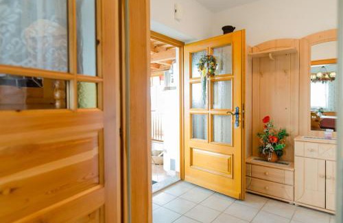 Fresing House | Ferienwohnung Stiegelbauer Zirbe