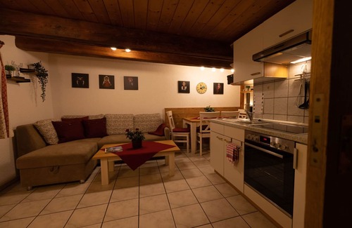 Sankt Georgen im Schwarzwald Apartment | Ferienwohnung Storchennest mit 50qm, 2 Schlafräume für max. 5 Personen