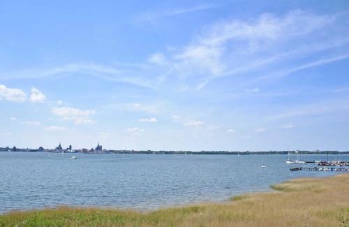 Altefaehr Apartment | Ferienwohnung Sundblick