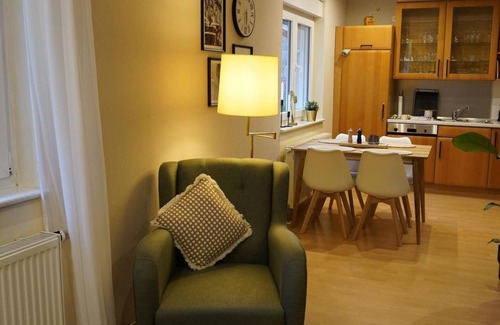 Hentern Apartment | Ferienwohnung Traumschleifchen - Appartement/fewo, Dusche, WC, Nichtraucher