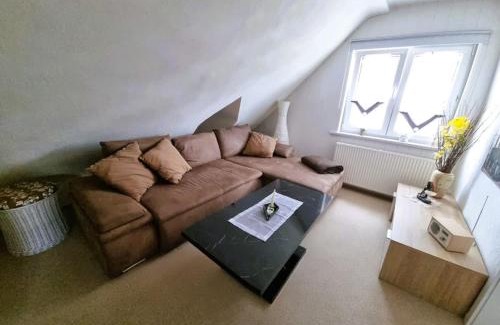 Grossbreitenbach Apartment | Ferienwohnung Urlaub über den Second Hand Lädchen