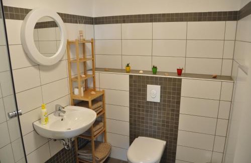 Velbert Apartment | Ferienwohnung Weitblick