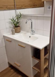 Niedersfeld Apartment | Ferienwohnung Zeitlos, gigantischer Seeblick, WLAN, gerne mit Hund