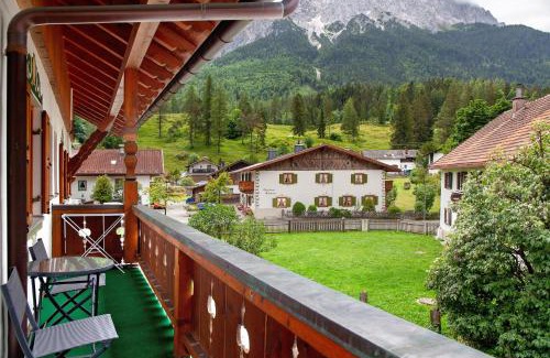 Obergrainau Apartment | Ferienwohnung Zugspitze