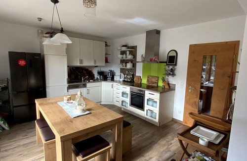 Riedering Apartment | Ferienwohnung zum Bauerngarten