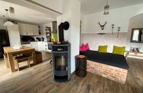 Riedering Apartment | Ferienwohnung zum Bauerngarten