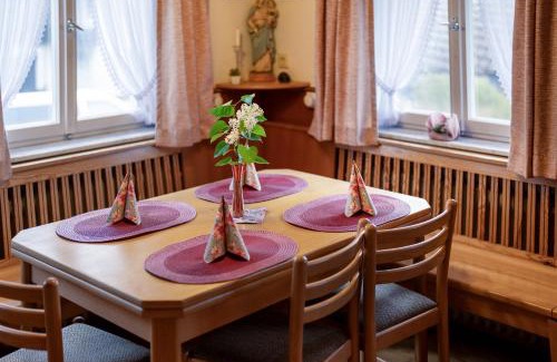 Muehlenbach Apartment | Ferienwohnung zum Pavillon
