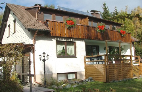 Bad Steben Apartment | Ferienwohnung "Zum Seifengrund" - mit Balkon und kostenfreies WLAN