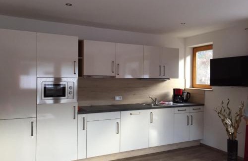 Bach Apartment | Ferienwohnungen Bailom