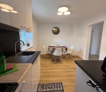 Reutte Apartment | Ferienwohnungen Bella