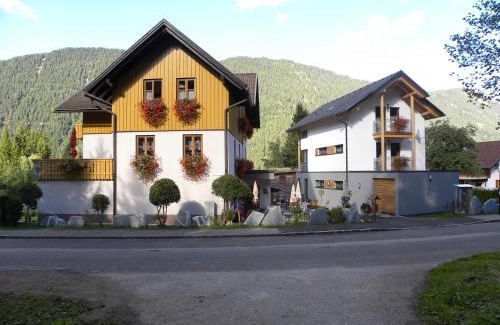 Weissensee Apartment | Ferienwohnungen Mitterer