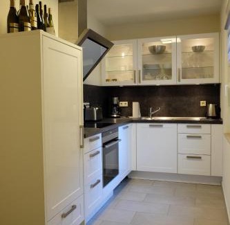 Kluesserath Apartment | Ferienwohnungen Weingut und Vinothek Regnery