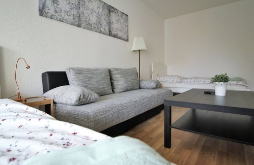 Hassels Apartment | Ferienwohung D14, 81qm, 2 Schlafzimmer, 1 Wohn-/Schlafzimmer, max. 8 Personen