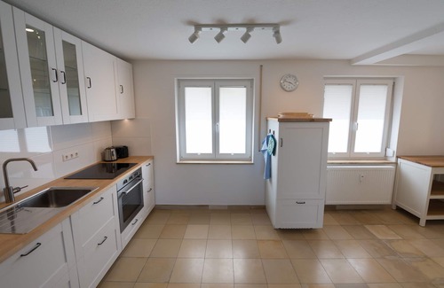 Oberreitnau Apartment | Ferienwohung Mela 65 qm für max 2 Personen mit Terrasse Unterm Apfelbaum