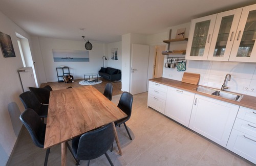 Oberreitnau Apartment | Ferienwohung Rosa 105 qm für max 5 Personen mit Großer Sonnen - Terrasse