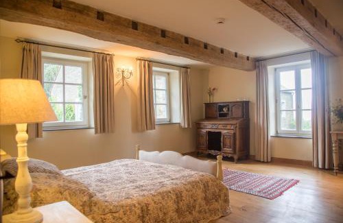 Yvoir House | Ferme de l'Airbois - Gite du Logis 14pers