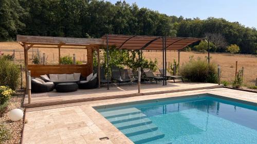 Montignac Bed & Breakfast | Ferme des Petites Oreilles 4 étoiles