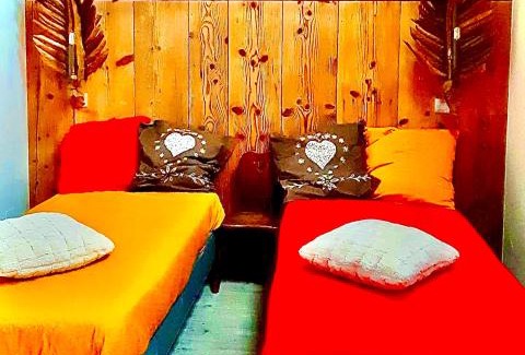 Alex House | Ferme familiale chez Lili