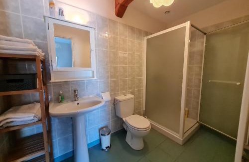 Cravant Bed & Breakfast | Ferme rénovée avec charme en Beauce, 4 chambres spacieuses, proche châteaux de la Loire - FR-1-590-459