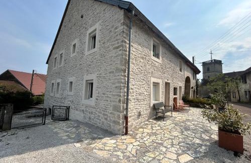 Chatillon Villa | Ferme rénovée dans la région des lacs du Jura