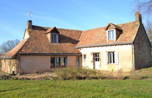 Monce-en-Belin House | Fermette rénovée proche 24H du Mans, 4 ch., grand terrain, idéal familles et animaux acceptés - FR-1-410-133