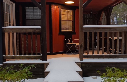 Red Hill Cabin | Fern Gully cabin