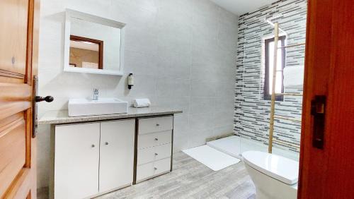Ponte de Lima Apartment | Fernandes Guest House Bright Private Suite