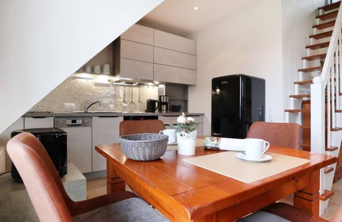 Dassow Apartment | Ferry keeper